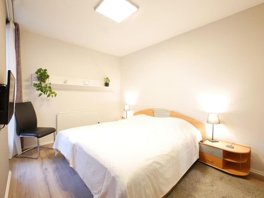 61 M2 Erdgeschosswohnung Mit Eigenem Parkplatz Vorm Haus Όσναμπρουκ Εξωτερικό φωτογραφία