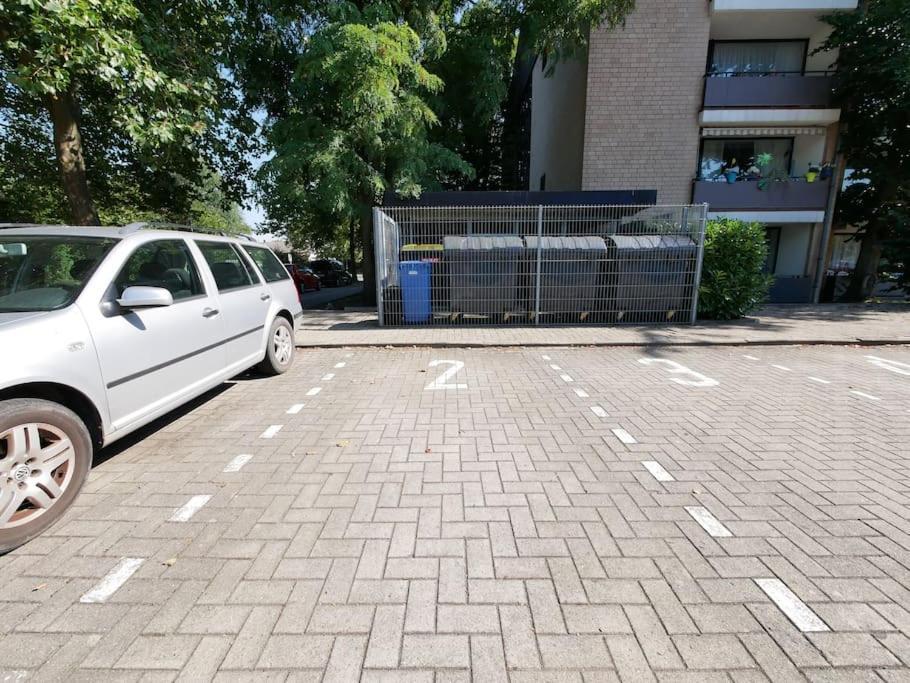 61 M2 Erdgeschosswohnung Mit Eigenem Parkplatz Vorm Haus Όσναμπρουκ Εξωτερικό φωτογραφία